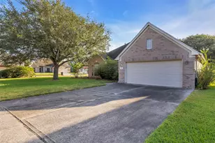8122 Perch, Baytown, TX 77523 - Photo 3