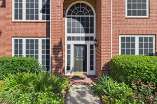 3411 Lawson Dr, Pearland, TX 77584 - Photo 3
