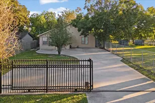 9506 E Avenue I, Houston, TX 77012 - Photo 21