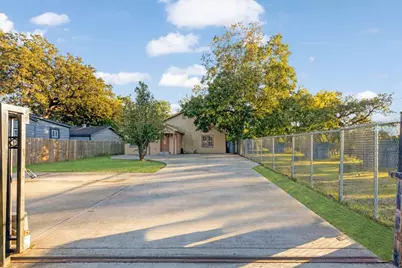 9506 E Avenue I, Houston, TX 77012 - Photo 19