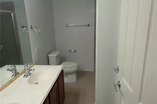 13600 Breton Ridge St, Houston, TX 77070 - Photo 9