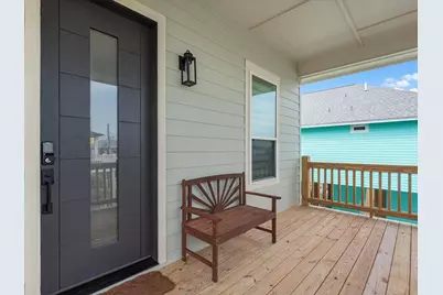 1998 Royalville Court, Crystal Beach, TX 77650 - Photo 5