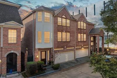 26 Stalynn Lane, Houston, TX 77027 - Photo 1