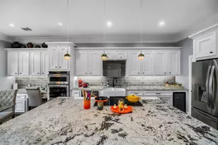 26 Stalynn Ln, Houston, TX 77027 - Photo 13