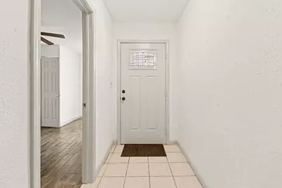 3110 Eastwick Lane, La Porte, TX 77571 - Photo 3