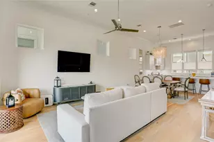 3317 W 11th St, Houston, TX 77008 - Photo 21