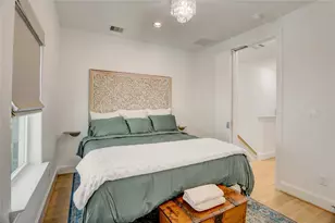 3317 W 11th St, Houston, TX 77008 - Photo 31