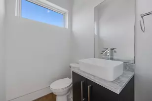 7327 Shadyvilla Pointe Dr, Houston, TX 77055 - Photo 27