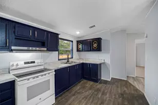 31029 Sweetbriar Ln, Magnolia, TX 77354 - Photo 9