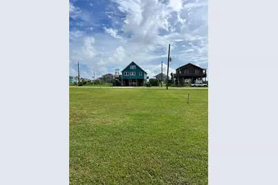 714 Salt Cedar Lane, Port Bolivar, TX 77650 - Photo 3