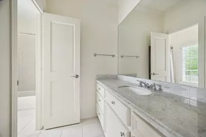 3 Blalock Pines Court, Hedwig Village, TX 77024 - Photo 25