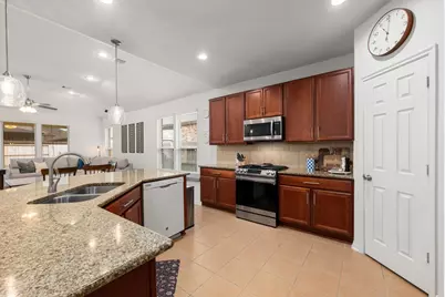 24014 Adobe Ridge Lane Lane, Katy, TX 77493 - Photo 9