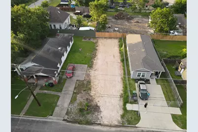 2513 Sumpter Street, Houston, TX 77026 - Photo 1