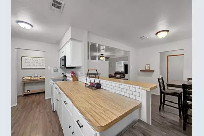 64 County Road 4010, Dayton, TX 77535 - Photo 19