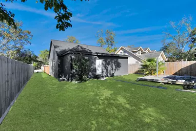 115 Morrell Street, Baytown, TX 77520 - Photo 31