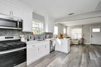 115 Morrell Street, Baytown, TX 77520 - Photo 13