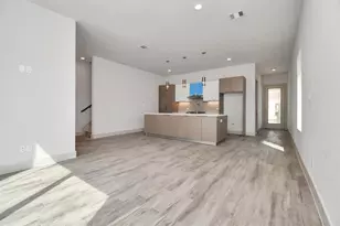 4025 Boho Ln, Houston, TX 77045 - Photo 7