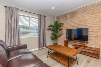 9707 N Timberside Drive #2, Houston, TX 77025 - Photo 1