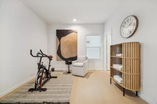 811 Thornton Rd, Houston, TX 77018 - Photo 17