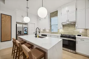 811 Thornton Rd, Houston, TX 77018 - Photo 9