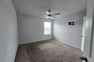 18707 Brisbane Creek Ct, Katy, TX 77449 - Photo 17