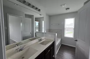 18707 Brisbane Creek Ct, Katy, TX 77449 - Photo 13
