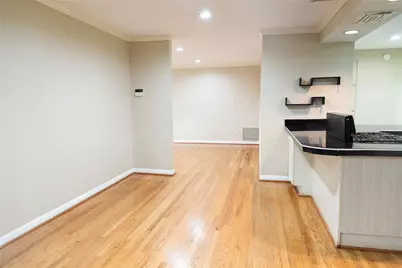 5564 Aspen Street, Bellaire, TX 77401 - Photo 35
