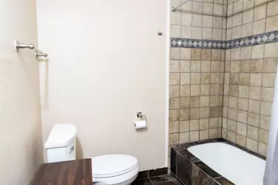 5564 Aspen Street, Bellaire, TX 77401 - Photo 5