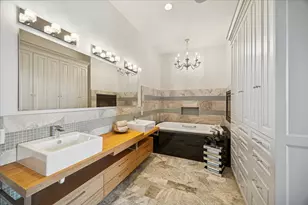 2727 Kirby Dr, Houston, TX 77098 - Photo 35