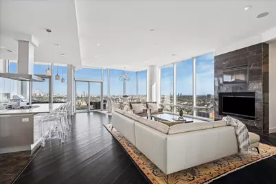 2727 Kirby Drive #19F, Houston, TX 77098 - Photo 1