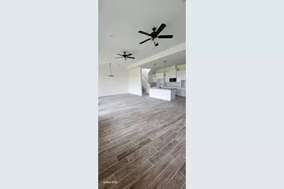 134 Peachleaf Court, Anahuac, TX 77514 - Photo 5