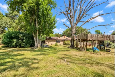 3706 College Street, Damon, TX 77430 - Photo 27