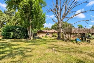 3706 College St, Damon, TX 77430 - Photo 27