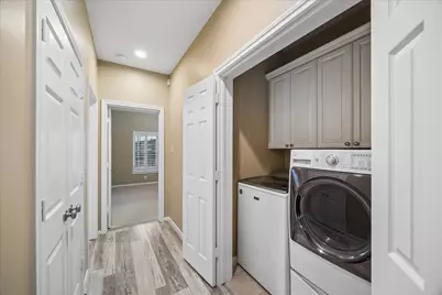 5349 McCulloch Circle, Houston, TX 77056 - Photo 29