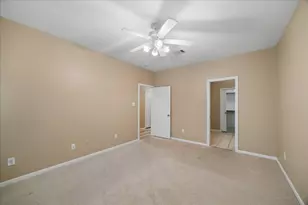 5349 McCulloch Cir, Houston, TX 77056 - Photo 25