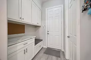 4413 Darsey St, Bellaire, TX 77401 - Photo 11