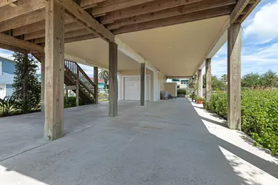 16610 Jolly Roger Road, Jamaica Beach, TX 77554 - Photo 25