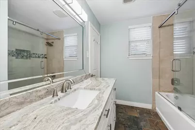13723 Taylorcrest Road, Houston, TX 77079 - Photo 25