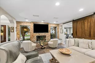 13723 Taylorcrest Rd, Houston, TX 77079 - Photo 9