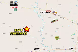 234 E Obryant St, Bellville, TX 77418 - Photo 7