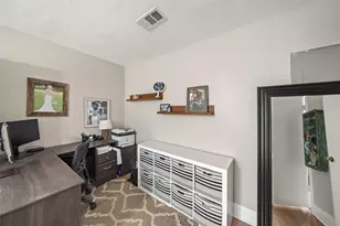 234 E Obryant St, Bellville, TX 77418 - Photo 7
