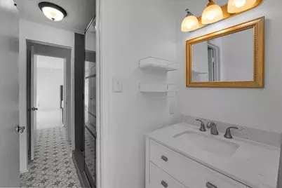 2601 Augusta Drive #24, Houston, TX 77057 - Photo 15