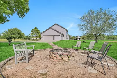 1404 Hollier Road, Friendswood, TX 77546 - Photo 35