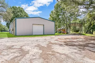 1404 Hollier Rd, Friendswood, TX 77546 - Photo 35