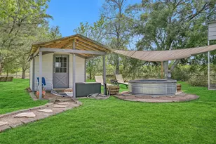 1404 Hollier Rd, Friendswood, TX 77546 - Photo 39