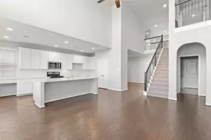 29650 Kynndal Shore Dr, Spring, TX 77386 - Photo 5