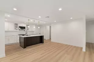 7414 Janak Dr, Houston, TX 77055 - Photo 17