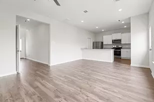 5750 Wild Iris Dr, Magnolia, TX 77354 - Photo 5
