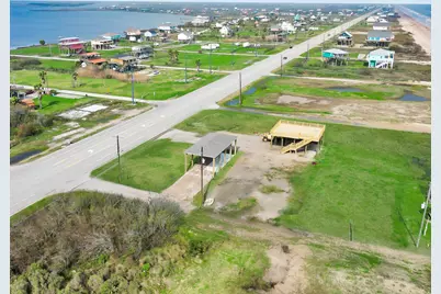992 S Mae Street, Gilchrist, TX 77617 - Photo 7