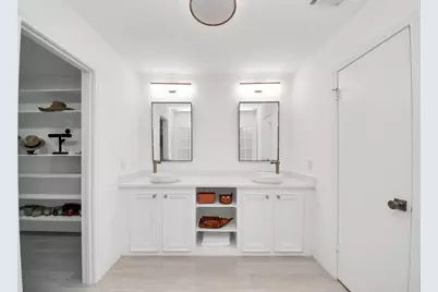 9618 Bayou Brook Street, Houston, TX 77063 - Photo 25